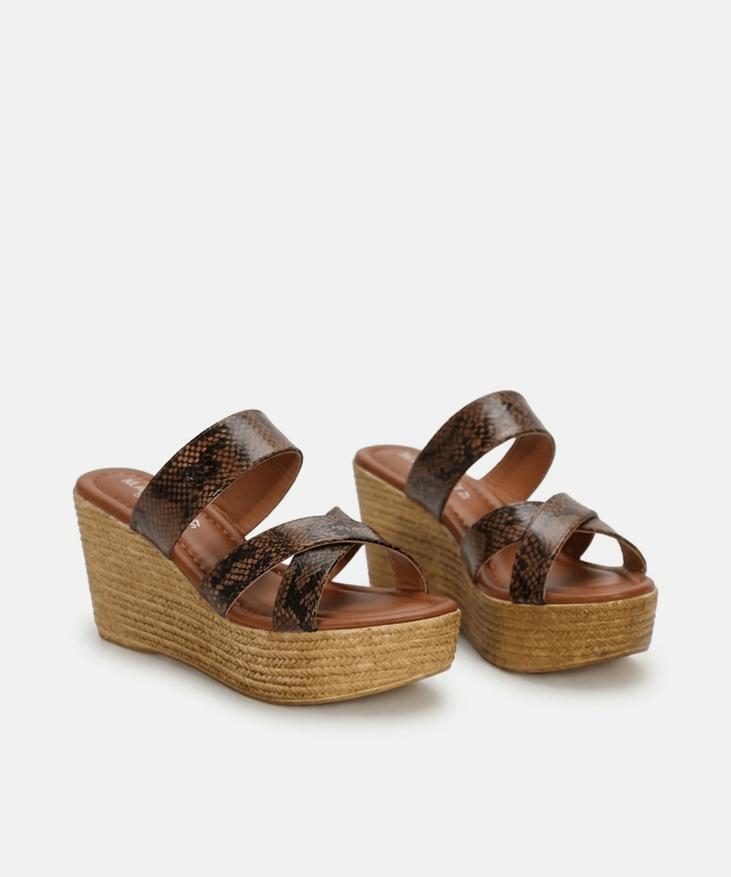 Sandalia plataforma sport image number null